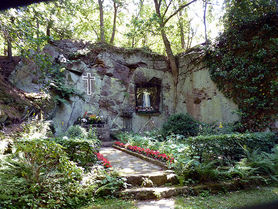 Die Fatima Grotte in Naumburg (Foto: Karl-Franz Thiede)